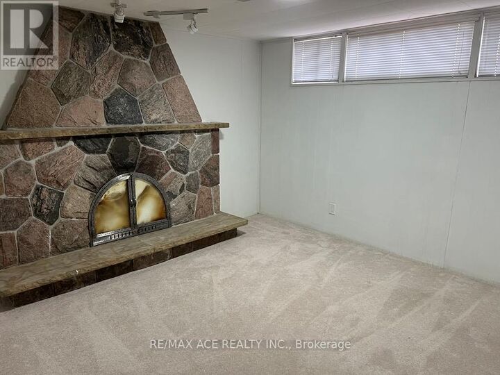 Property Photo:  29 Pegasus Trail Bsmt  ON M1G 3N6 