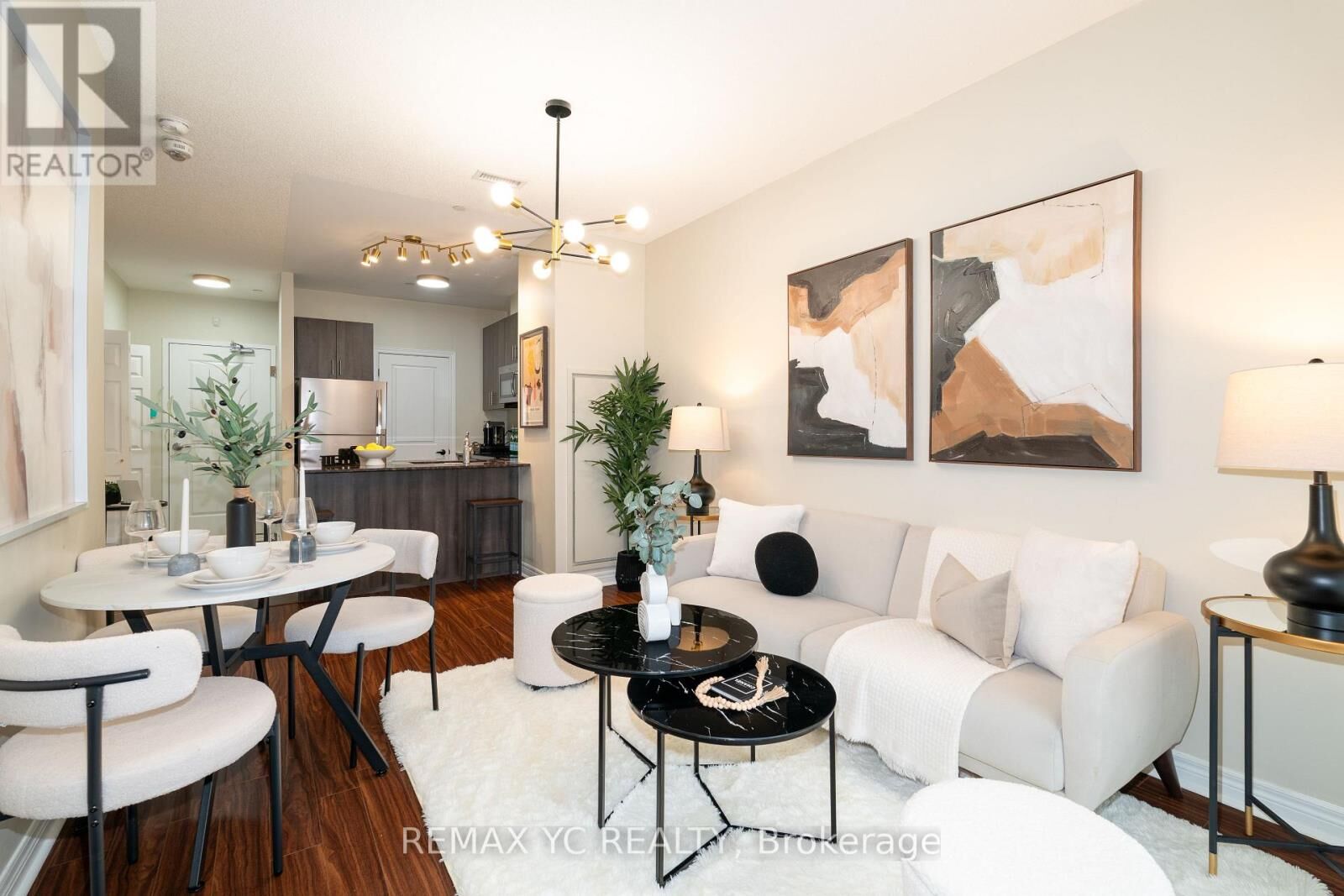 Property Photo:  7768 Kennedy Road 102  ON L3R 5K1 