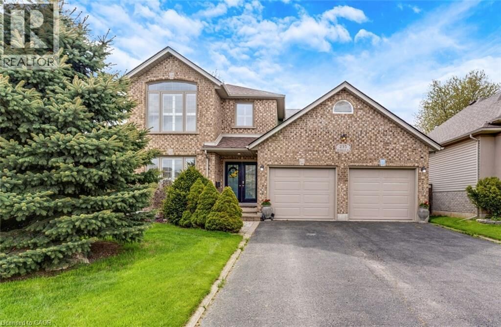 Property Photo:  235 Dundas Street West  ON N3L 4H1 