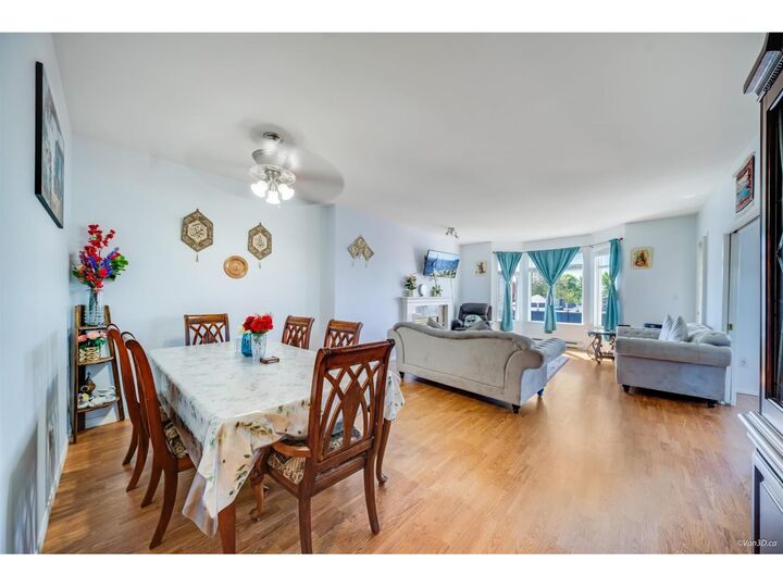 Property Photo:  20680 56 Avenue 209  BC V3A 3Z1 