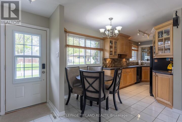 Property Photo:  74 Eldorado Avenue  ON N5W 1S5 