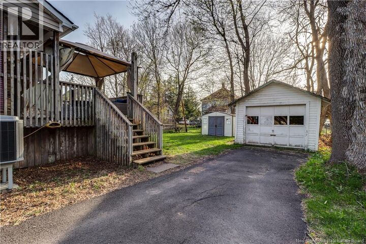 Property Photo:  17 Murray Avenue  NB E4E 1J4 