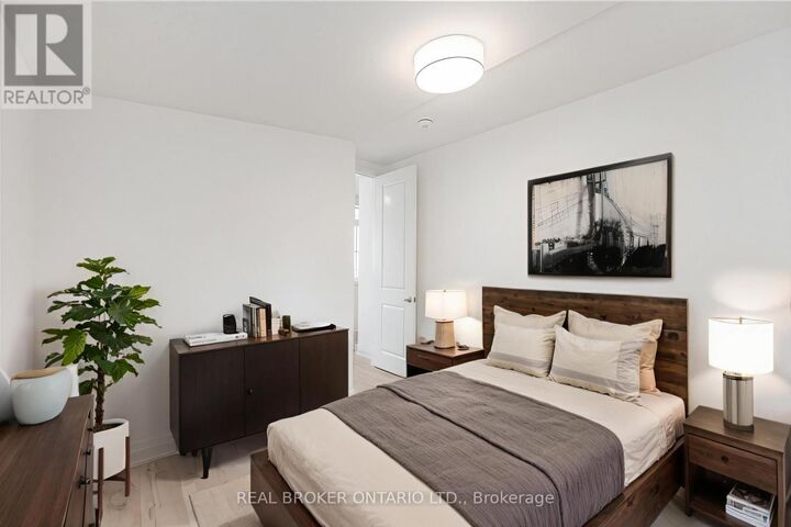 Property Photo:  777 Beach Boulevard 2  ON L8H 6Y5 