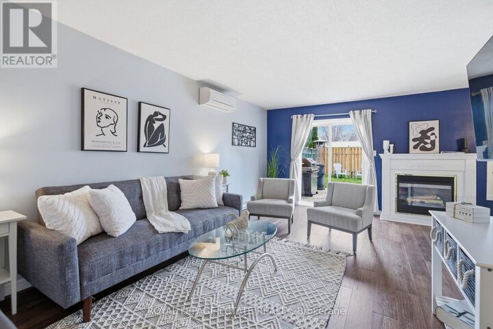 Property Photo:  78 Turnberry Crescent  ON L1E 1A9 