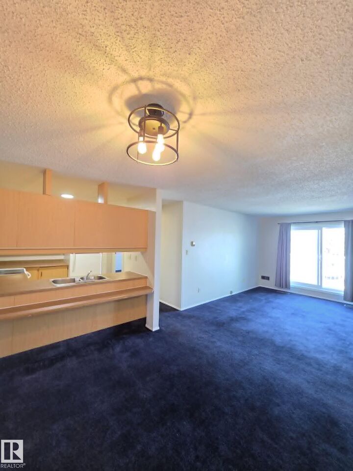 Property Photo:  34 Alpine Place 304  AB T8N 2Y2 