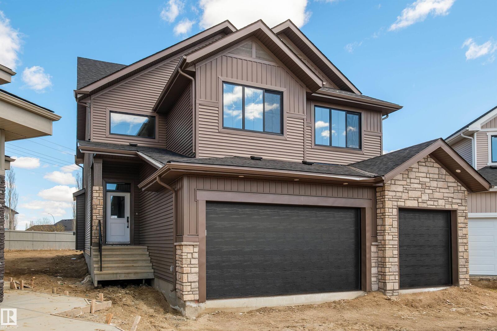 Property Photo:  157 Graybriar Drive  AB T7Z 0M7 