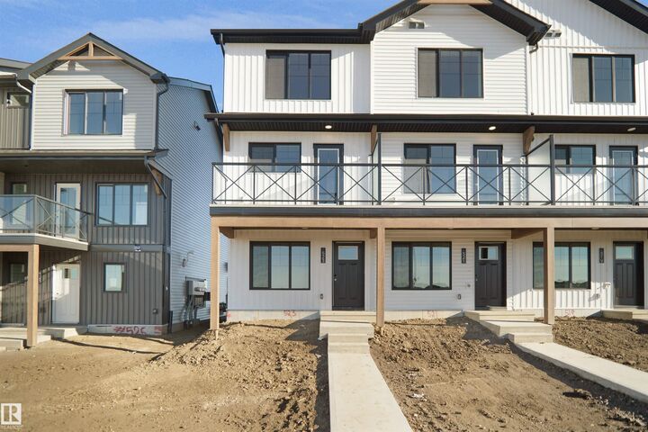 2040 Marquis Way NE — photo 1