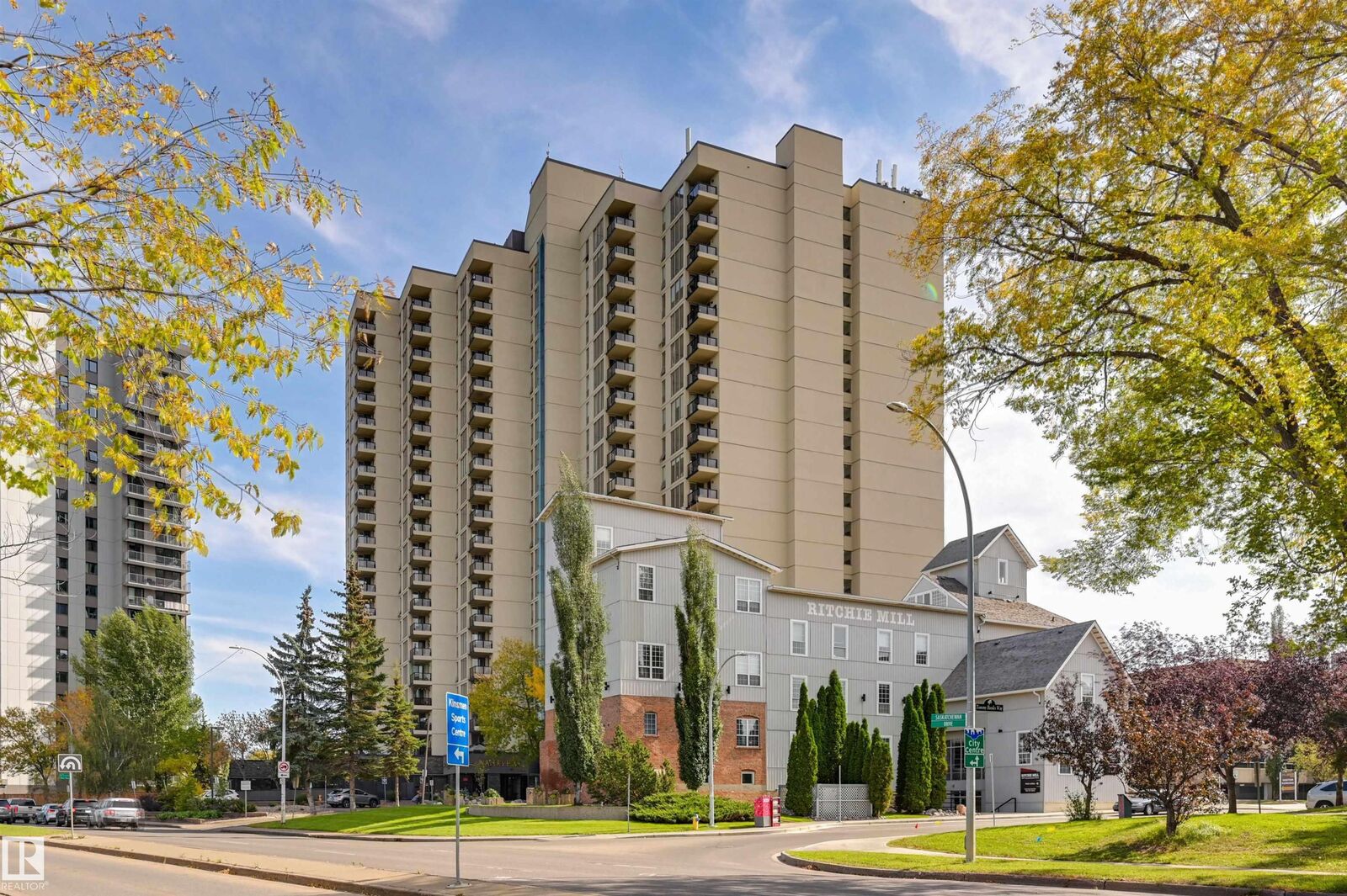 Property Photo:  10149 Saskatchewan Drive NW 1001  AB T6E 6B6 