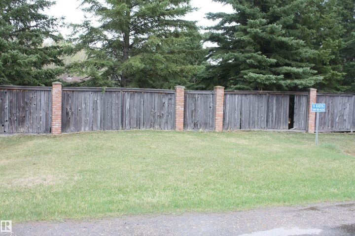 Property Photo:  13 61076 Twp Road 462 A  AB T0C 0T0 