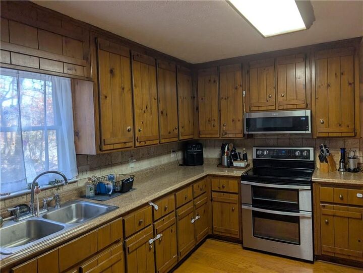 Property Photo:  4324 Alison Jane Drive NE  GA 30144 