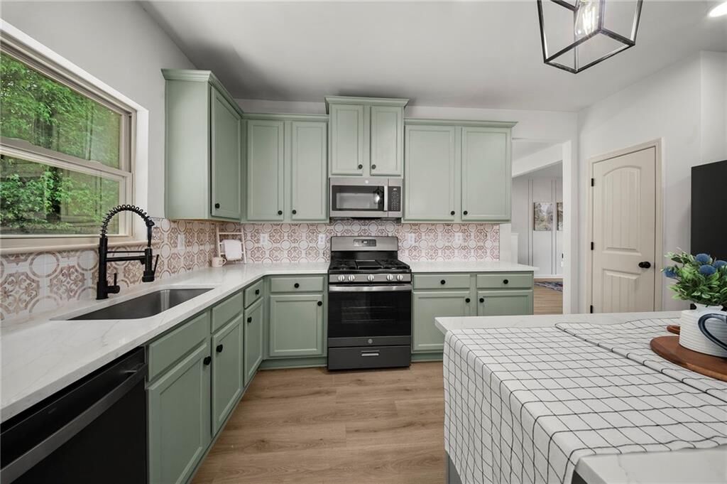 Property Photo: 4680 Carver Court GA 30040