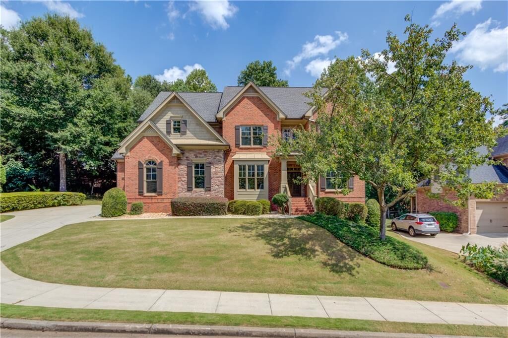 Property Photo: 10595 Highgate Manor Court GA 30097