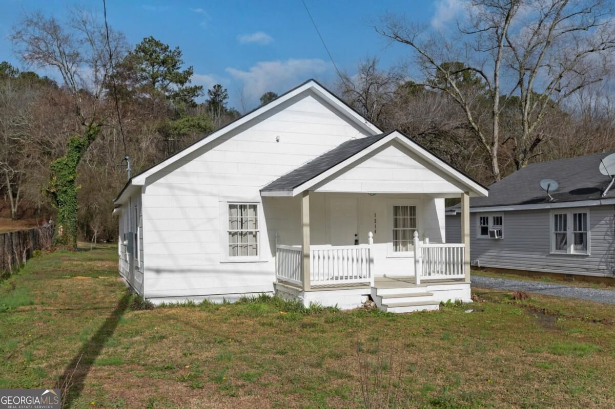 Property Photo:  1214 Cave Spring Road  GA 30161 