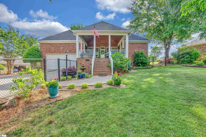 Property Photo:  823 Indian Trail Run  SC 29349 