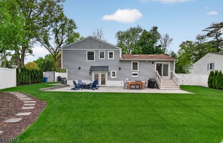 Property Photo:  32 Bergen Rd  NJ 07974 