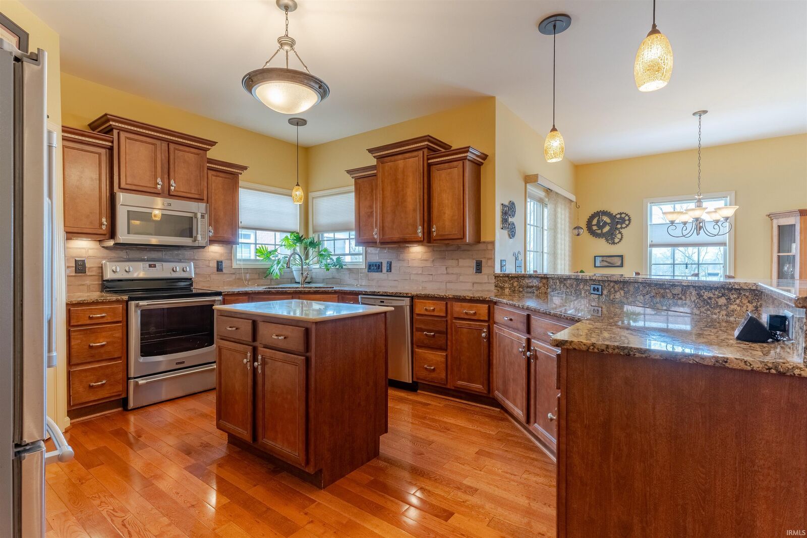 Property Photo:  285 Persimmon Circle  IN 47601 