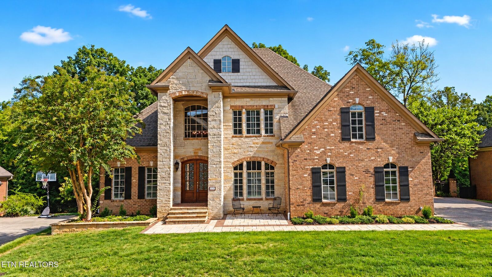 Property Photo: 1724 Duncan Woods Lane TN 37919
