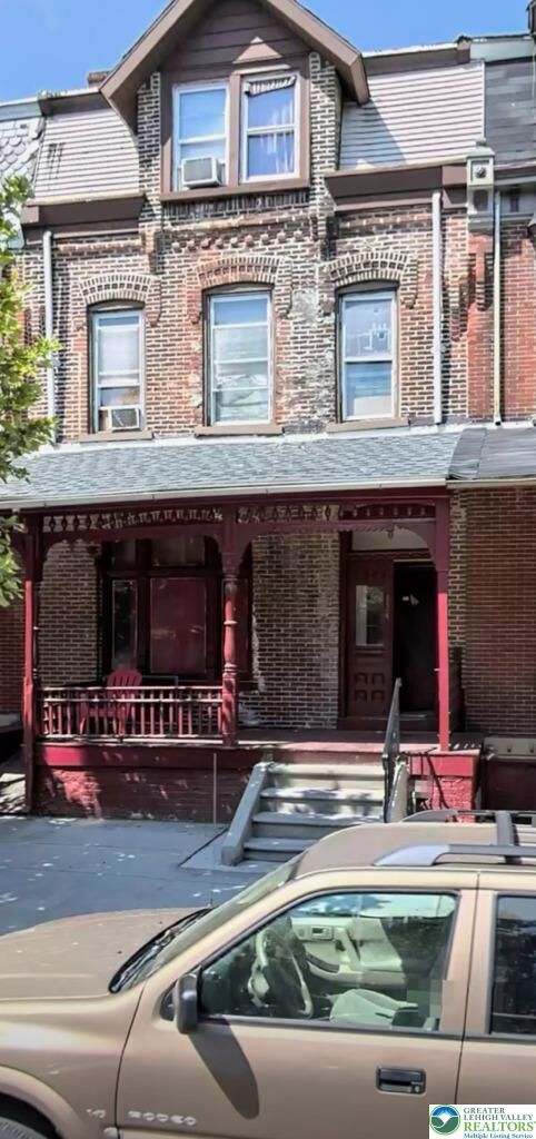 Property Photo:  334 N 9th Street Apt 1  PA 18102 