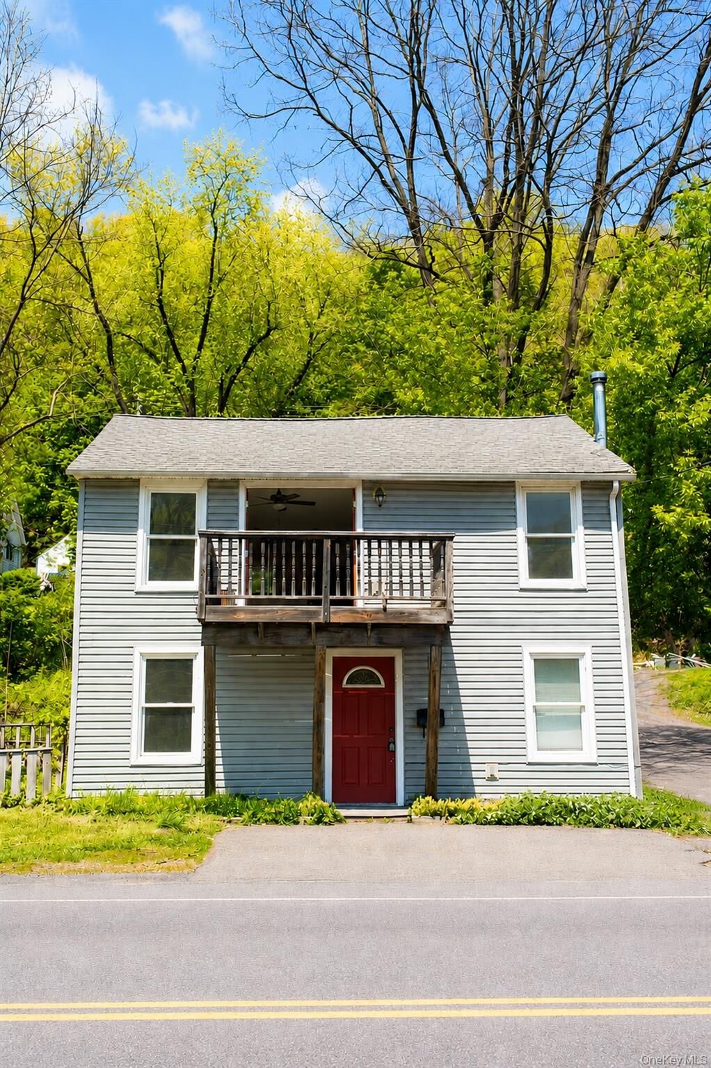 Property Photo:  435 Abeel Street  NY 12401 