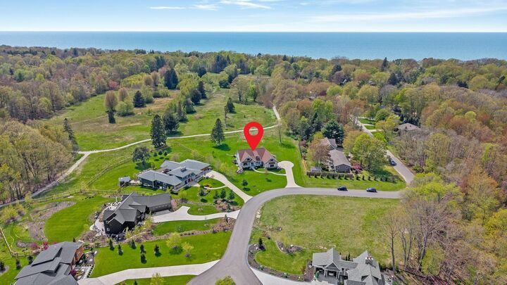 Property Photo:  719 Golfview Drive  MI 49406 