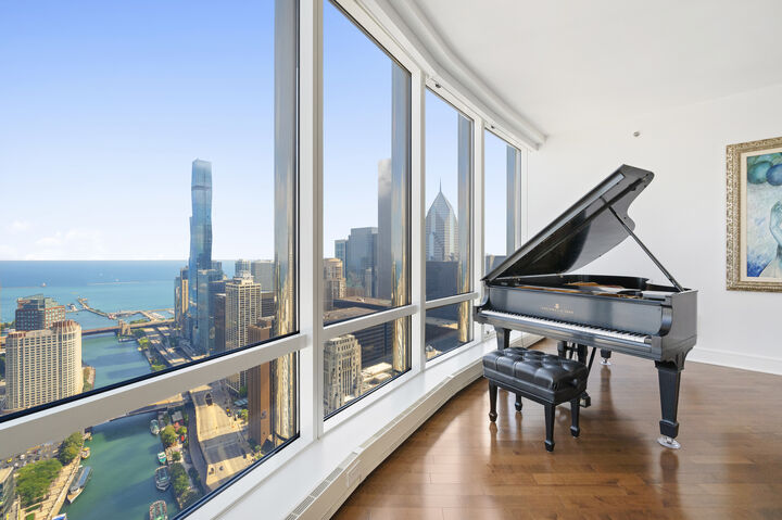 Property Photo:  401 N Wabash Avenue 44A  IL 60611 