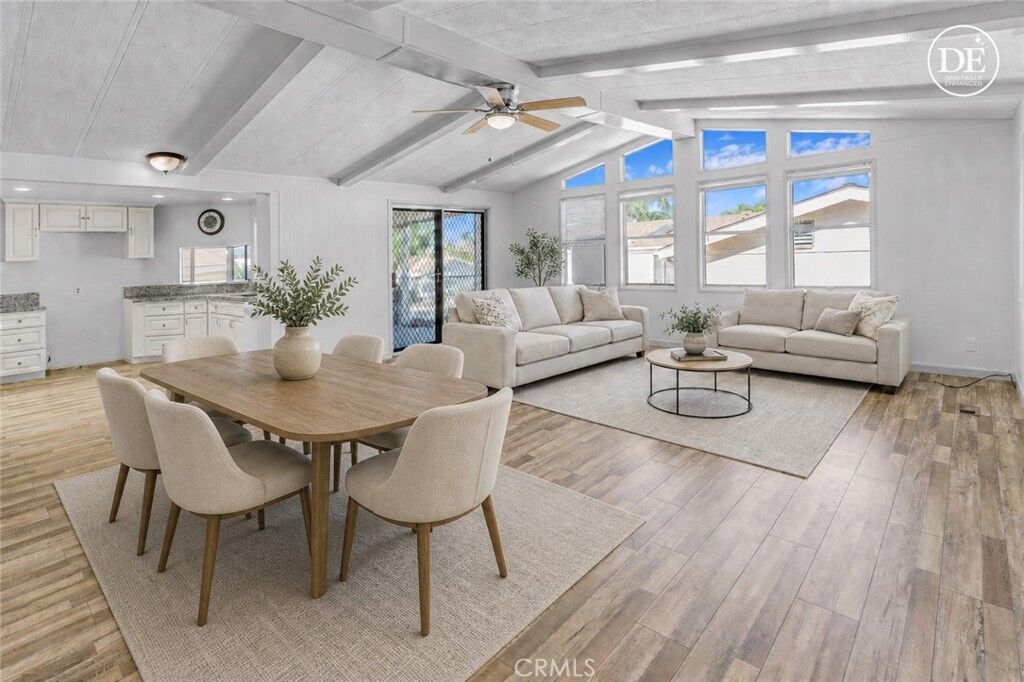 Property Photo:  38200 Via Del Largo  CA 92563 