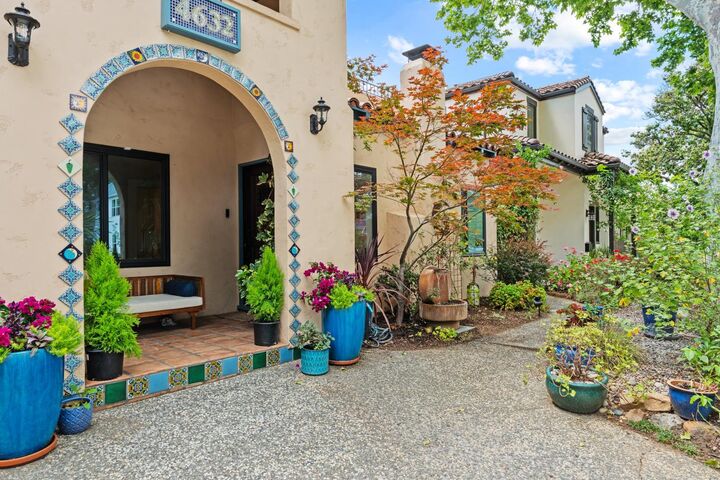 Property Photo:  4632 Buckingham  CA 95819 