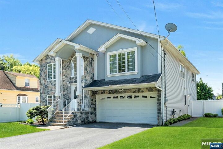 Property Photo:  69 Thiem Avenue  NJ 07662 