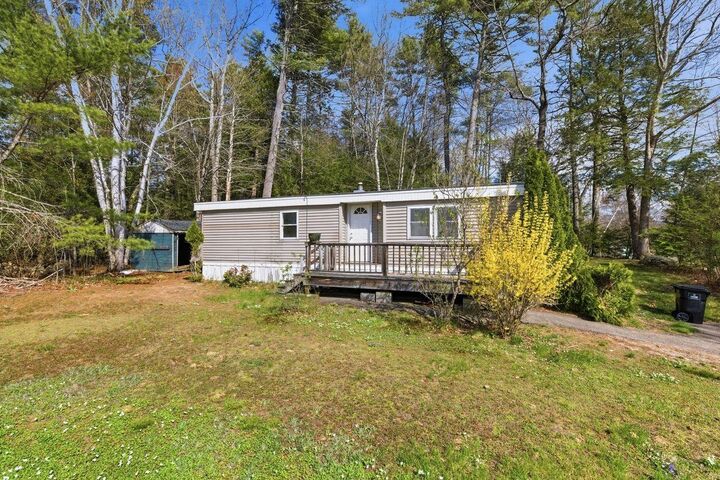 Property Photo:  211 Emerald Drive  NH 03825 