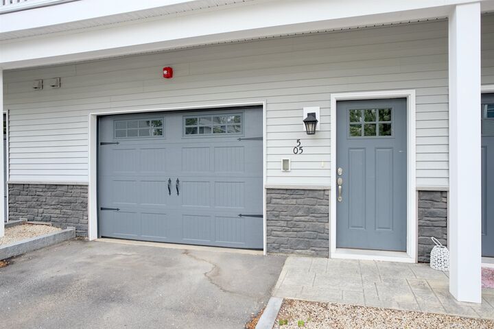 Property Photo:  5 Callaway Drive  NH 03301 