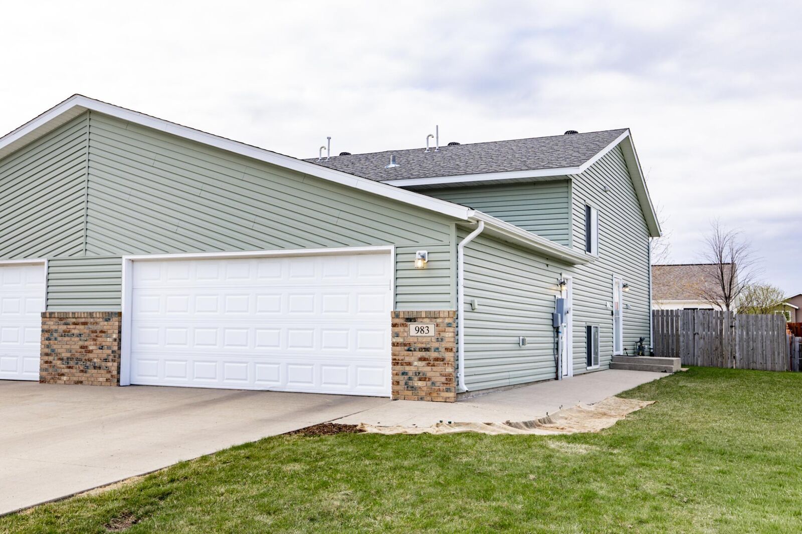 Property Photo:  983 42nd Avenue W  ND 58078 