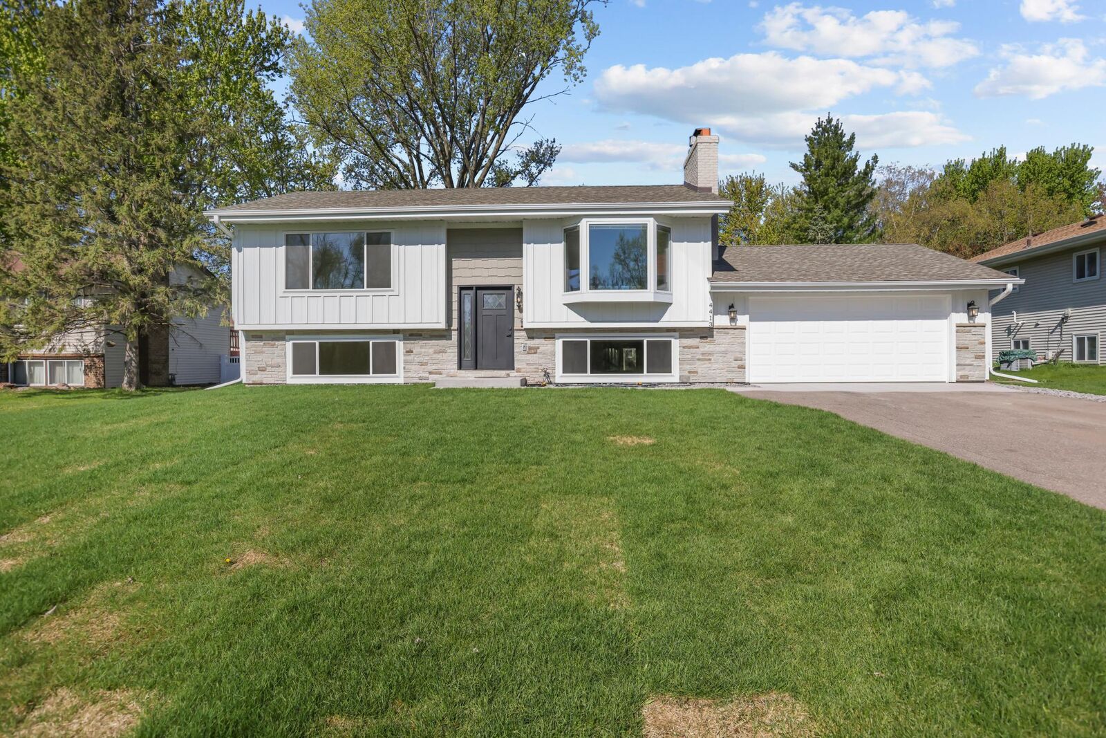 Property Photo:  4413 Bramblewood Avenue  MN 55127 