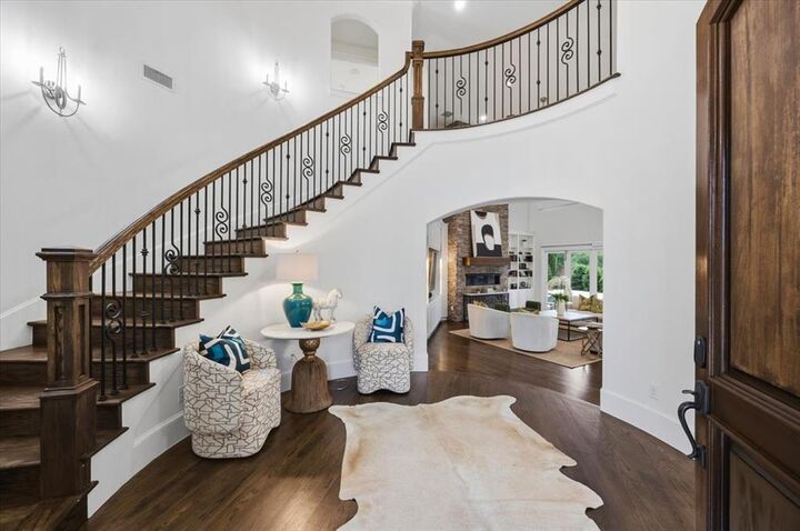 Property Photo: 4153 Idlewild Drive TX 76107