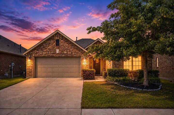 Property Photo:  112 Pleasant Hill Lane  TX 75189 