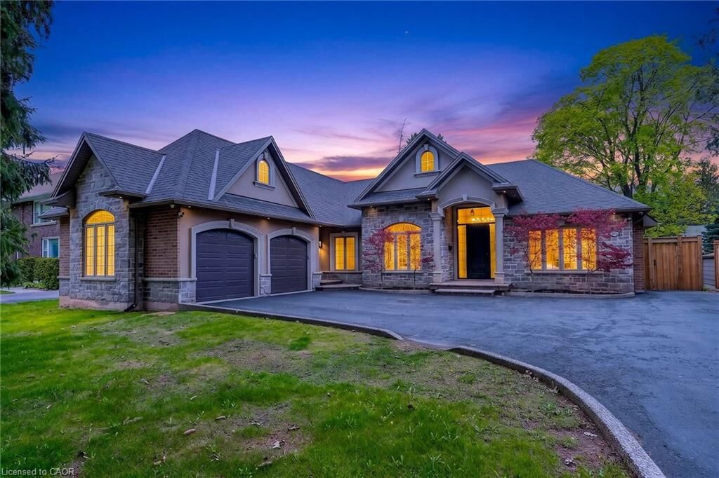 Property Photo:  775 King Road  ON L7T 3K7 