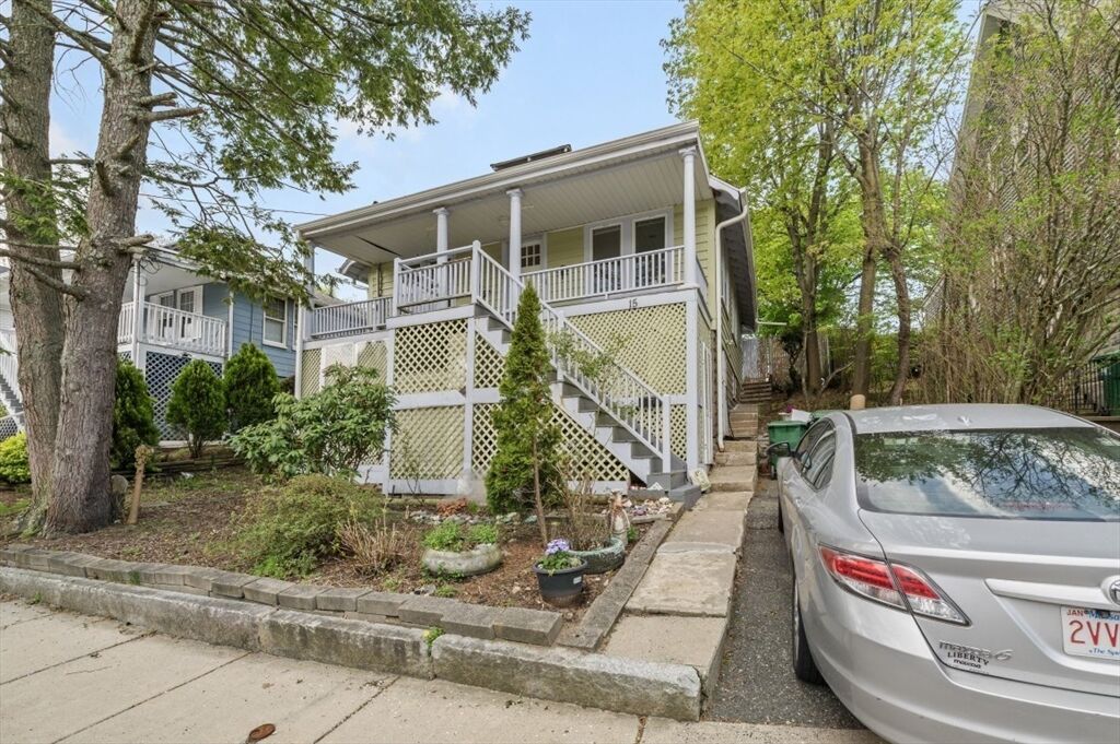 Property Photo:  15 Murray Hill Rd  MA 02155 