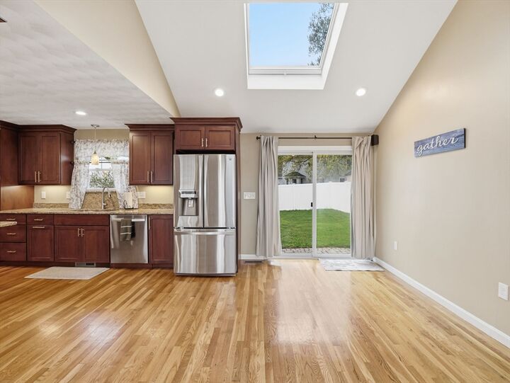 Property Photo:  73 Pawtucket Dr  MA 01854 