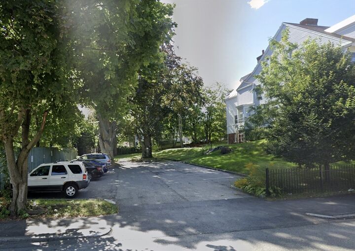 Property Photo:  5 Claremont Street  MA 01610 