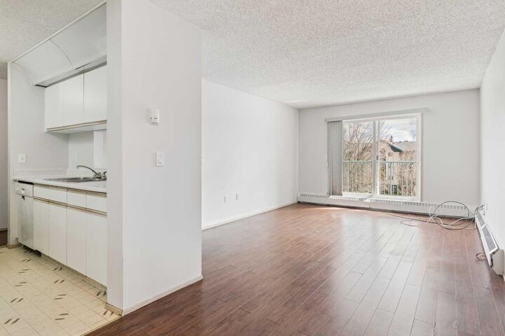 Property Photo:  10 Dover Point SE 418  AB T2B 3J8 