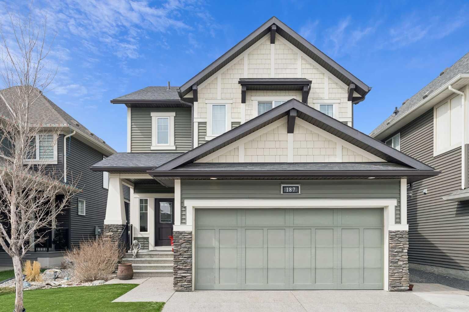 Property Photo: 187 Coopersfield Way SW AB T4B 4K6