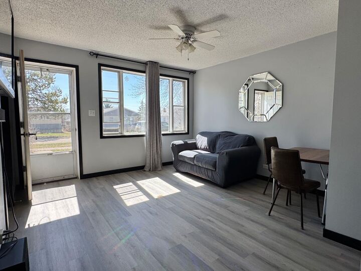 Property Photo:  10816 107 Avenue  AB T0H 1L0 
