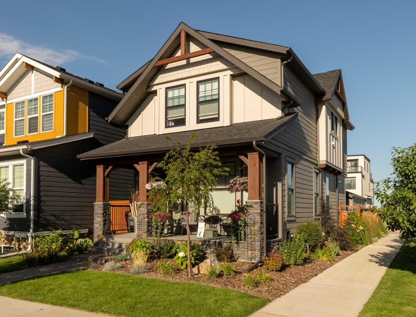 Property Photo: 120 Treeline Manor SW AB T2Y 0R7