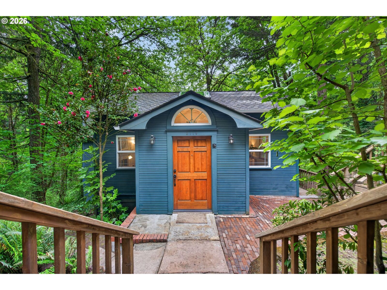 Property Photo:  3119 SW Dosch Rd  OR 97239 