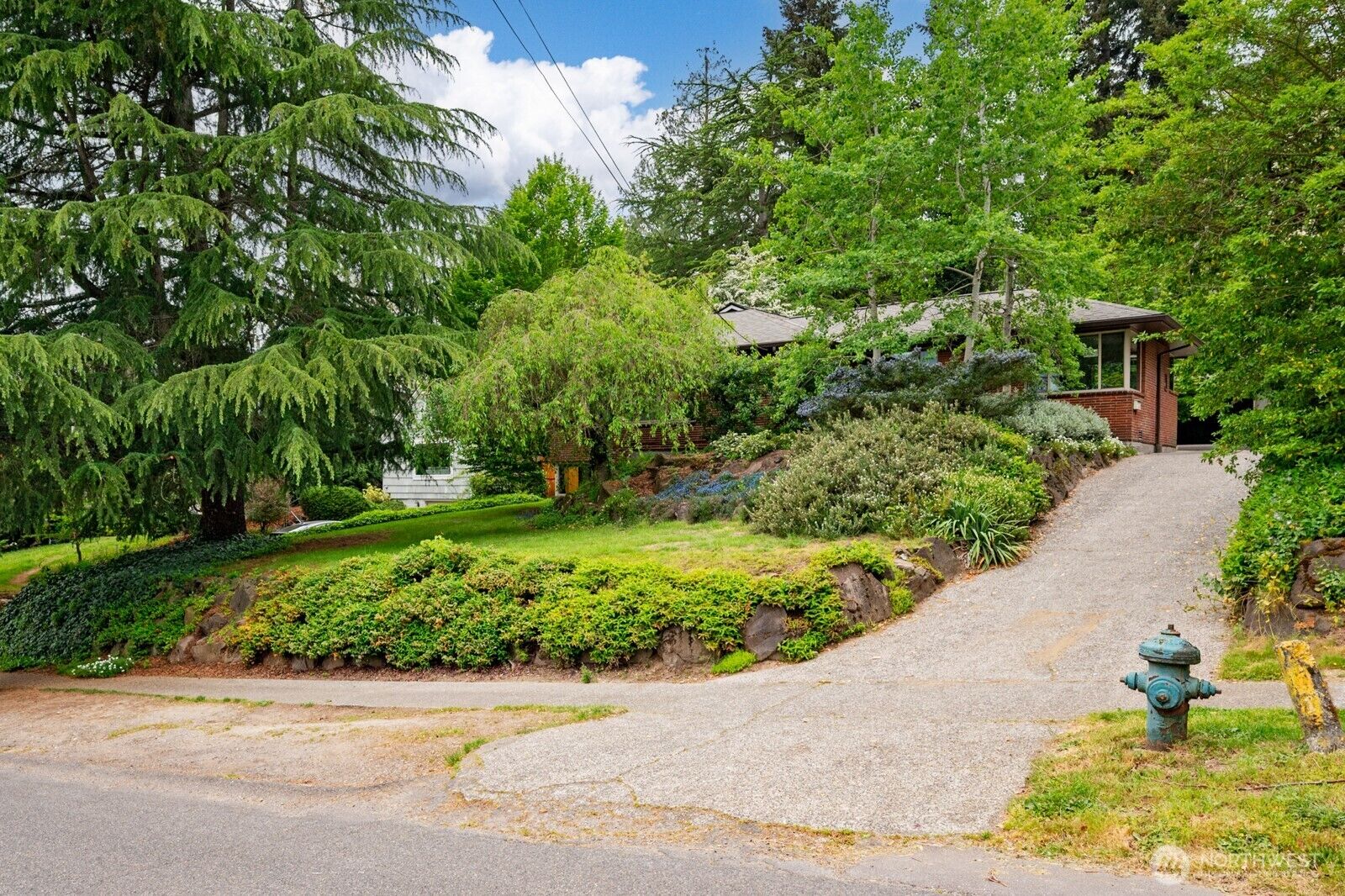 Property Photo:  2624 NE 82nd Street  WA 98115 