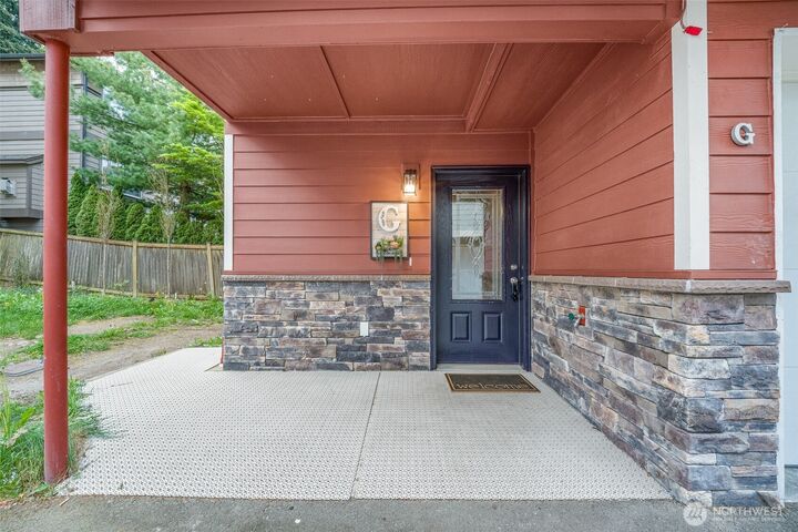 Property Photo: 7109 Rainier Drive G WA 98203