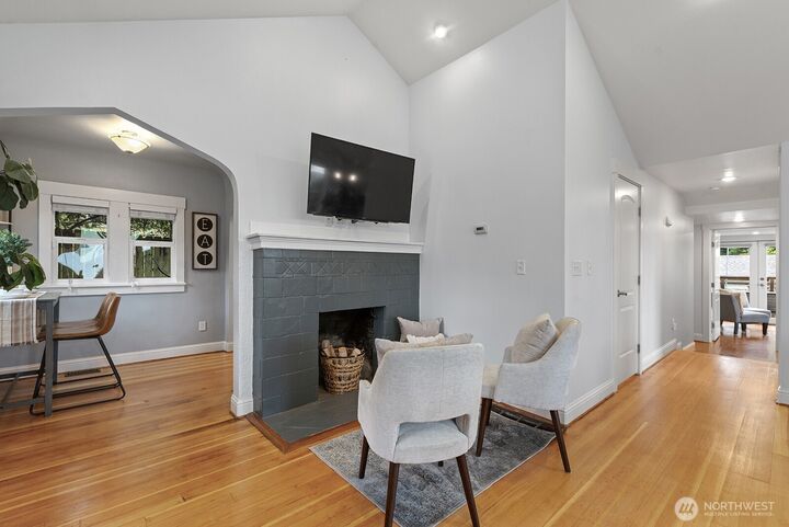 Property Photo:  1516 NE 96th Street  WA 98115 