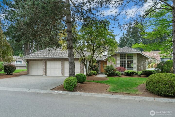 Property Photo:  3615  125th Place SE  WA 98208 