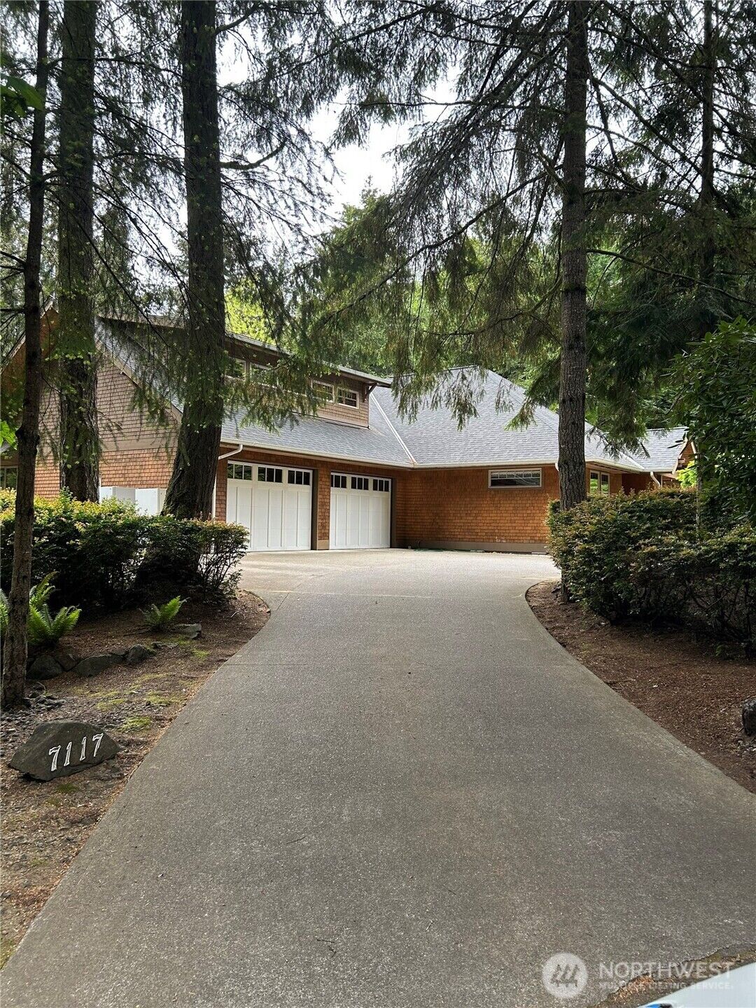 Property Photo:  7117  85th Street NW  WA 98332 