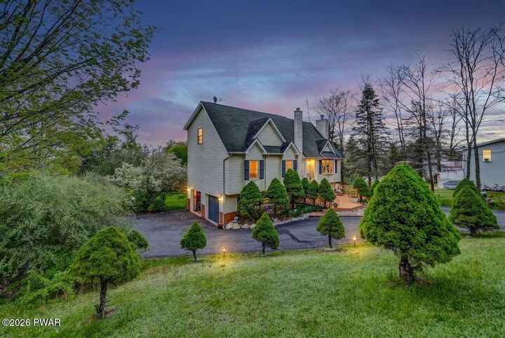 Property Photo:  107 Lookout Drive  PA 18428 