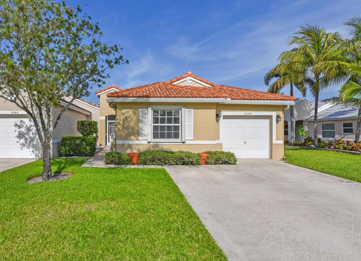 Property Photo:  3648 Coco Lake Drive  FL 33073 
